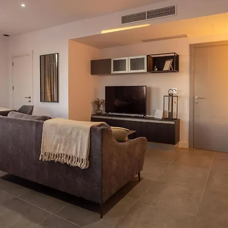 The View Penthouse * Lija