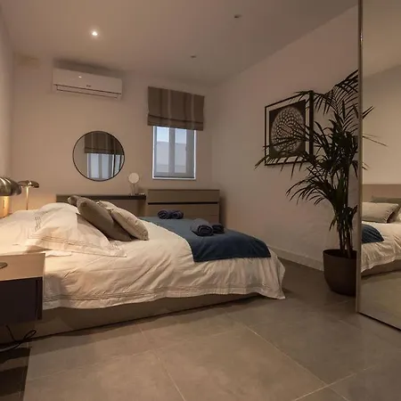 The View Penthouse *