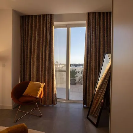 The View Penthouse 4* Lija