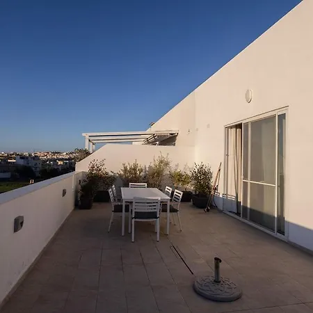 The View Penthouse 4* Lija