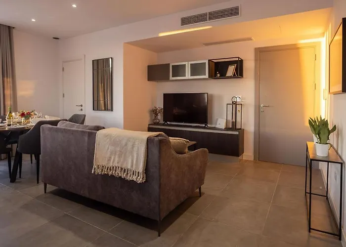 The View Penthouse 4* Lija