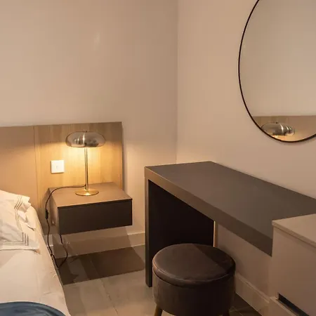 The View Penthouse Couette-café 4*