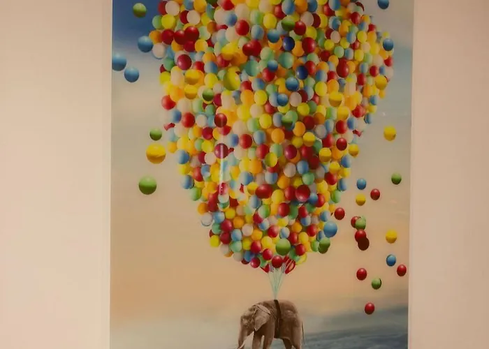 The View Penthouse 4*