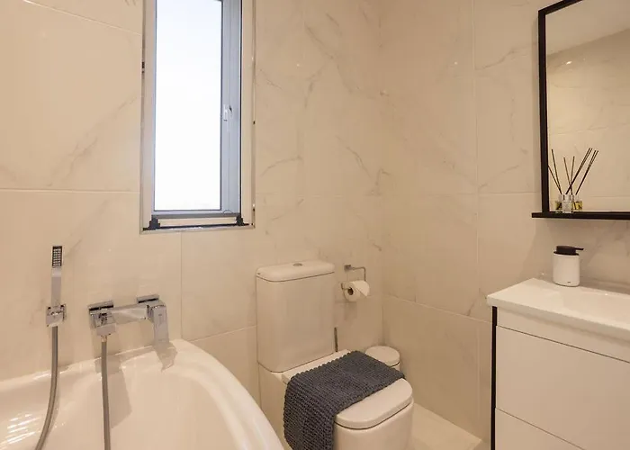 The View Penthouse 4* Lija