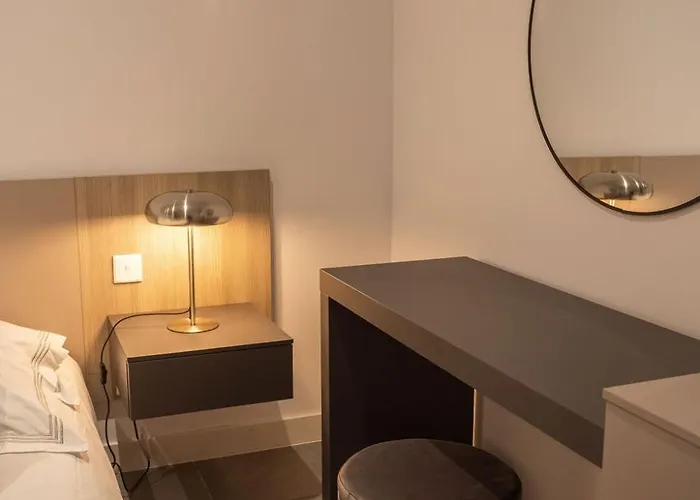 The View Penthouse Bed and Breakfast 4*