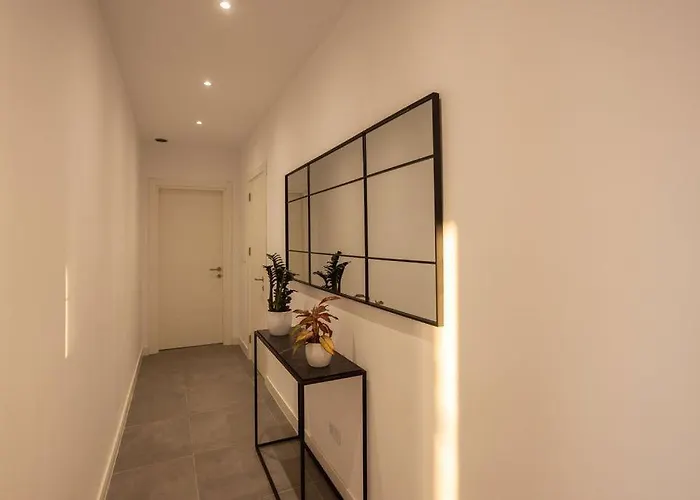 The View Penthouse Bed and Breakfast 4*