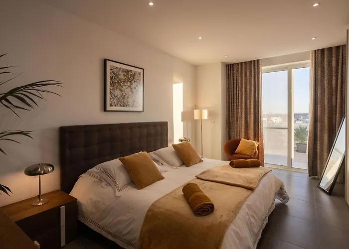 Bed and Breakfast The View Penthouse 4*